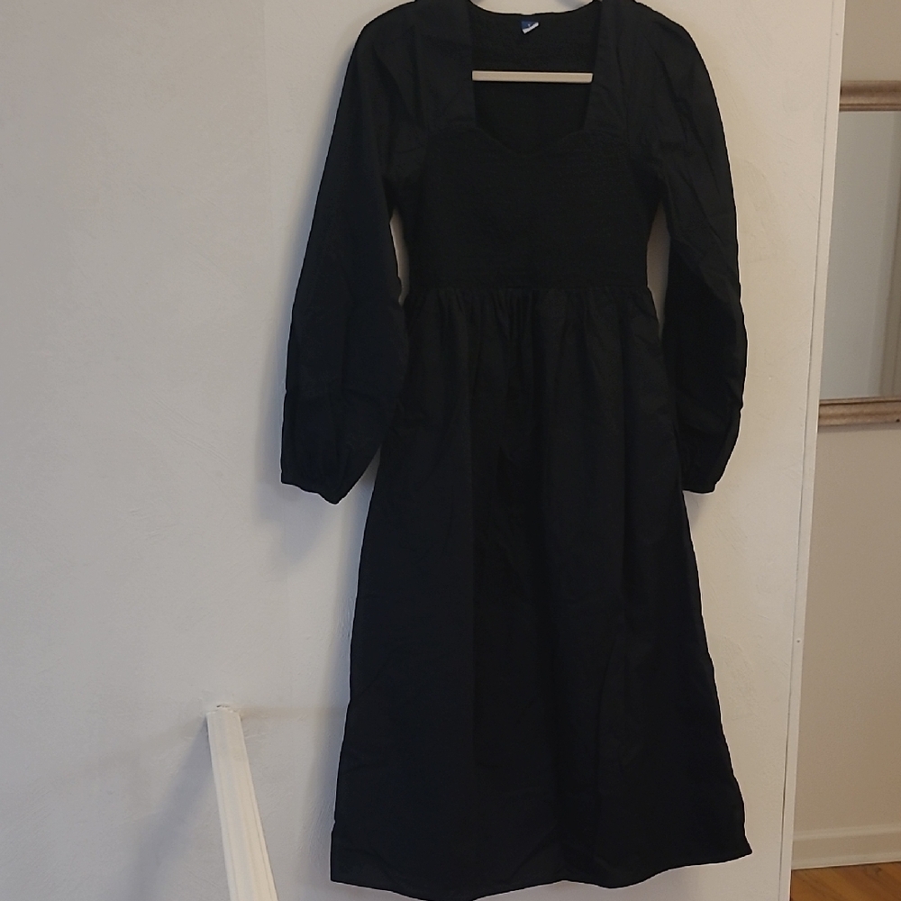 Old Navy Elegant Black Long Sleeve Dress - Picture 8 of 14